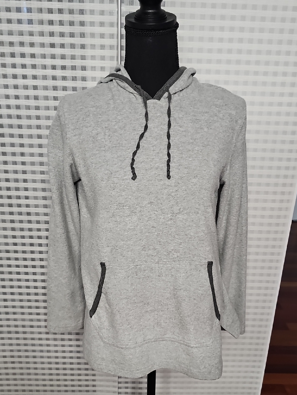 Women's Pullover Hoodie